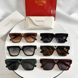 Picture of Valentino Sunglasses _SKUfw66579563fw
